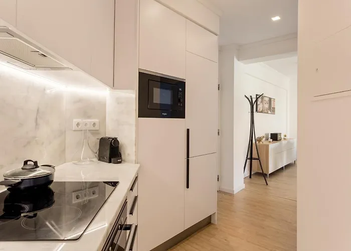 Guestready - Cosy In Near The Parede