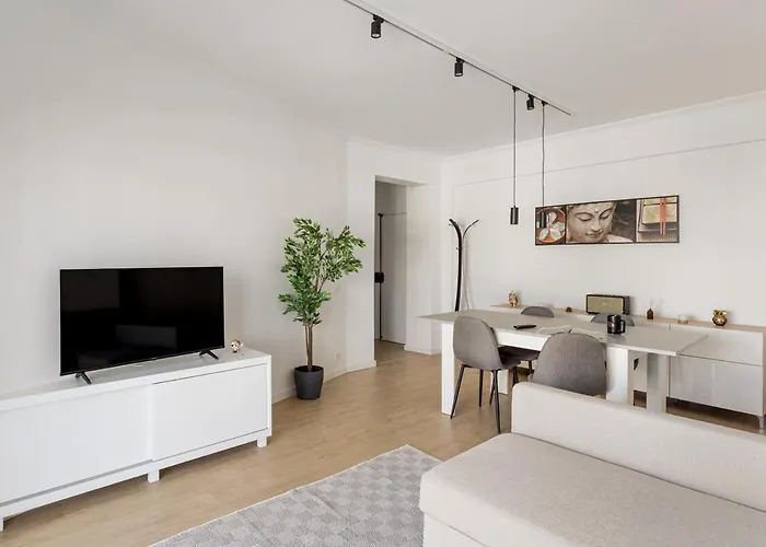 Διαμέρισμα Guestready - Cosy In Near The Parede